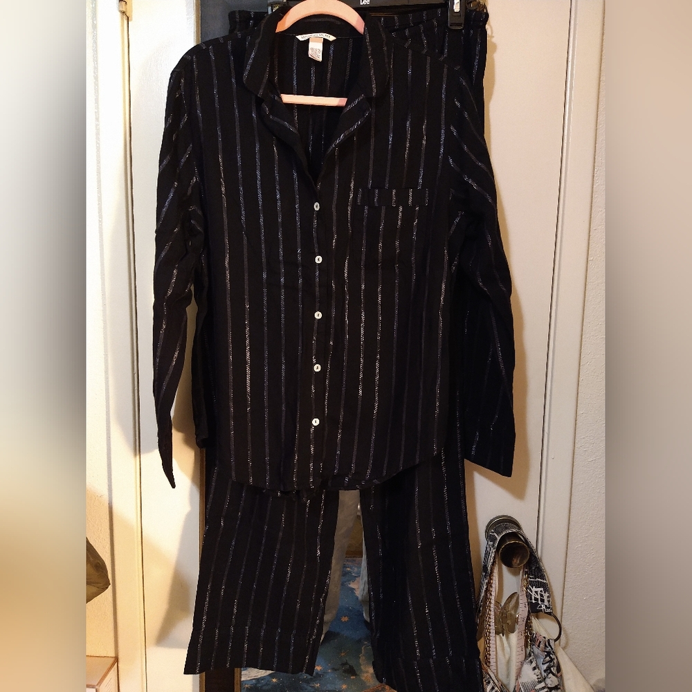 Victoria's Secret Pajama Set Medium Black Silver Shine Stripes